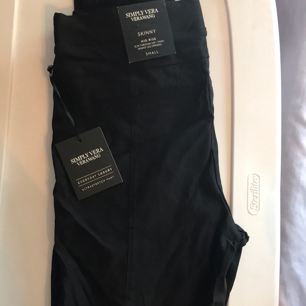 Vera Wang Ultra stretch Skinny Pant